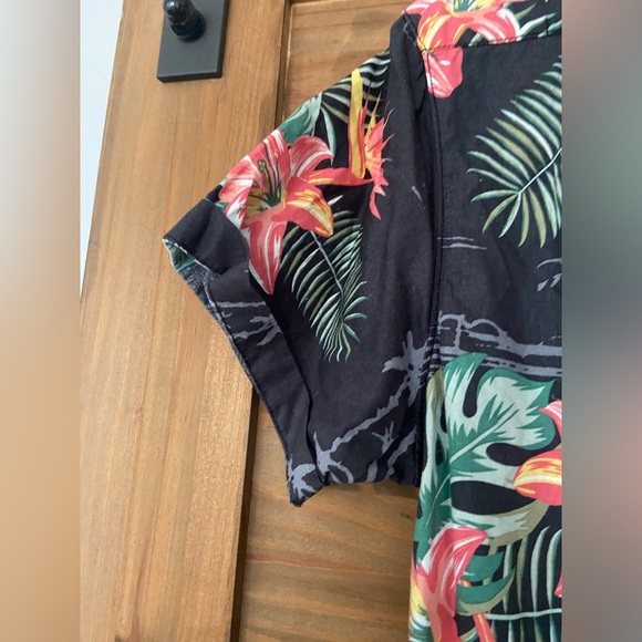 Hawaiian Men’s Jumpsuit Summer Outfit SIZE small - Picture 11 of 14